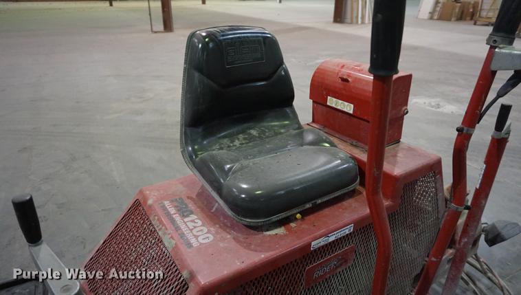 image for item DB0450 Razorback Pro 1200 trowel