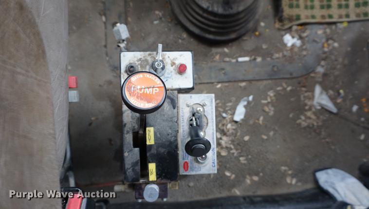 image for item DB0457 2002 Mack CX613 dump truck