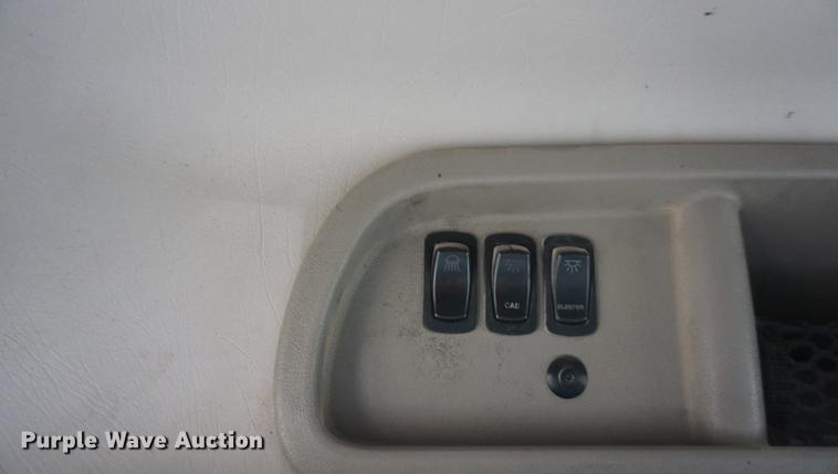 image for item DB0457 2002 Mack CX613 dump truck