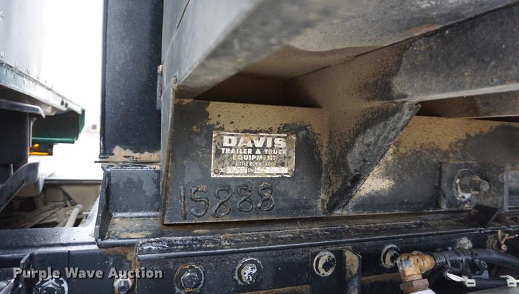 image for item DB0457 2002 Mack CX613 dump truck