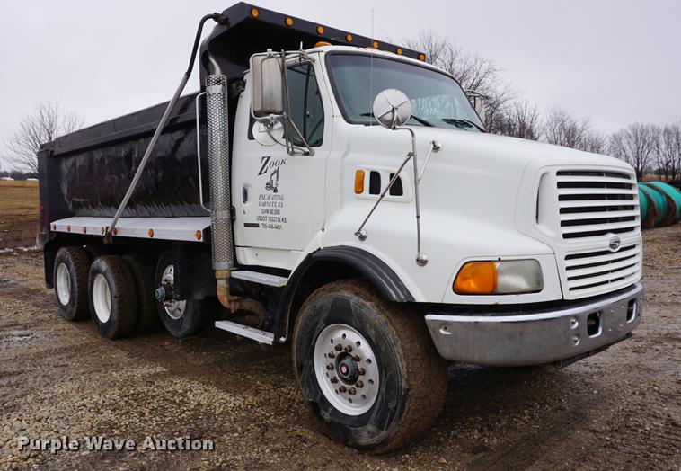 image for item DB0458 1999 Sterling dump truck
