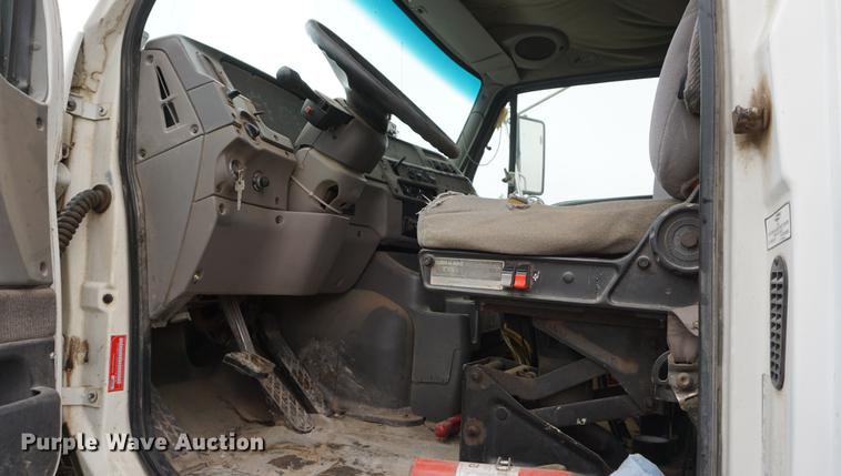 image for item DB0458 1999 Sterling dump truck