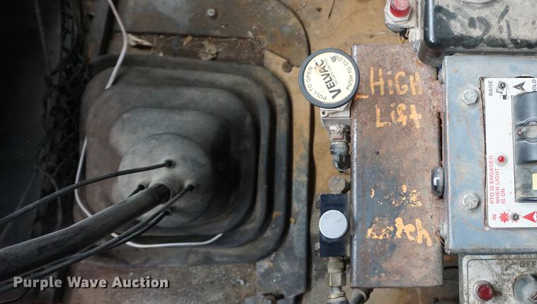 image for item DB0458 1999 Sterling dump truck