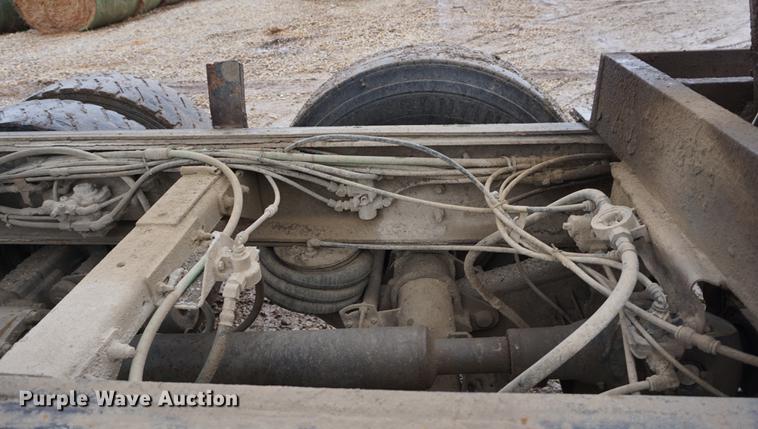 image for item DB0458 1999 Sterling dump truck