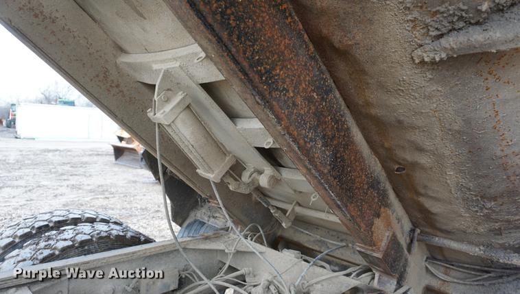 image for item DB0458 1999 Sterling dump truck