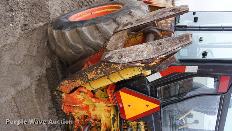 image for item DB0461 1990 John Deere 310C backhoe