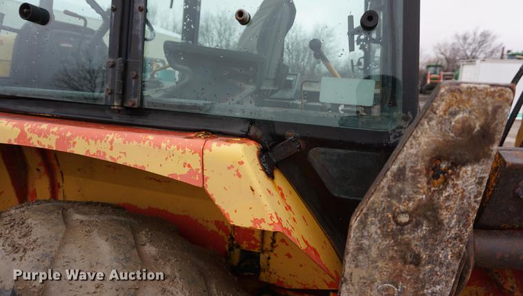 image for item DB0461 1990 John Deere 310C backhoe
