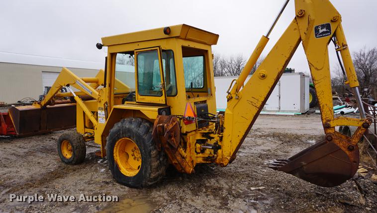 image for item DB0462 1980 John Deere 310 AD backhoe