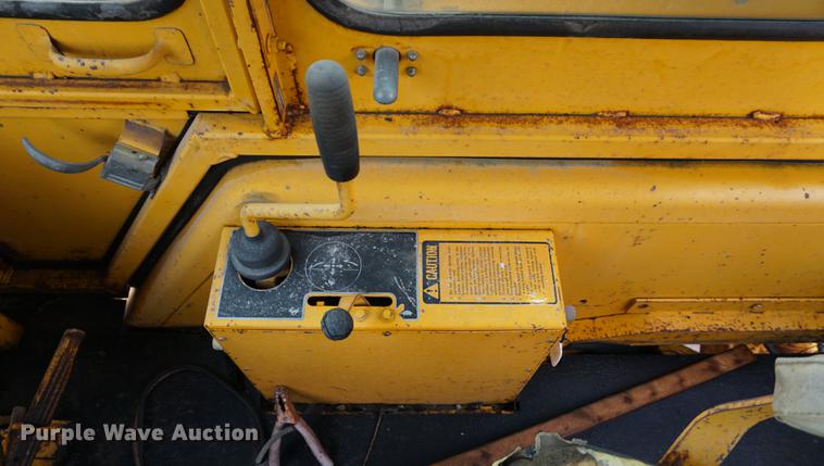 image for item DB0462 1980 John Deere 310 AD backhoe