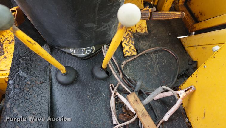 image for item DB0462 1980 John Deere 310 AD backhoe