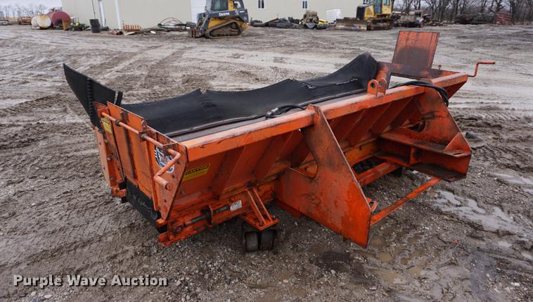 image for item DB0463 Hydraulic truck conveyor