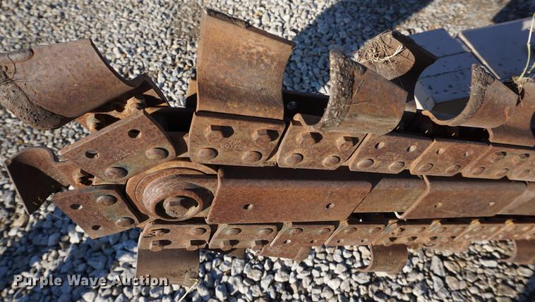 image for item DB0483 Burkeen B-16 trencher