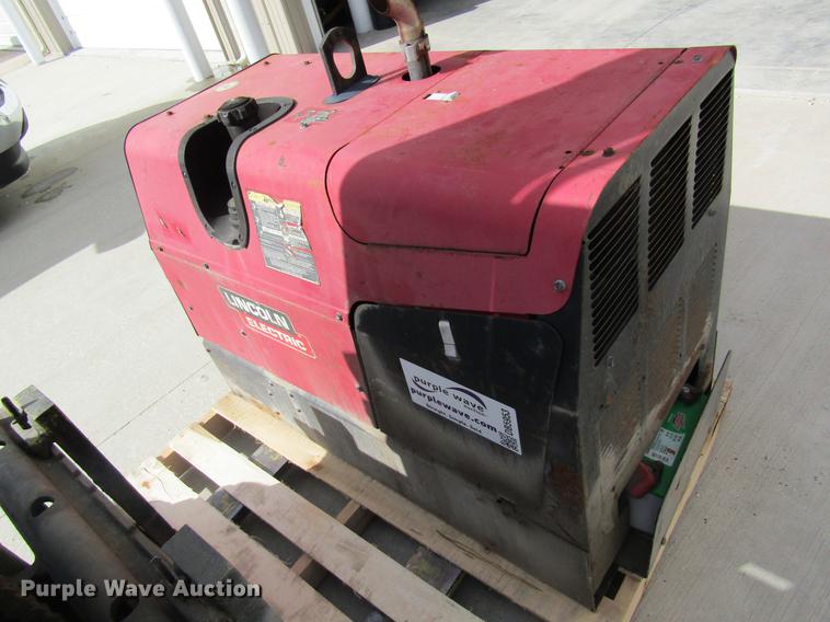 image for item DB5953 Lincoln Ranger 305G welder