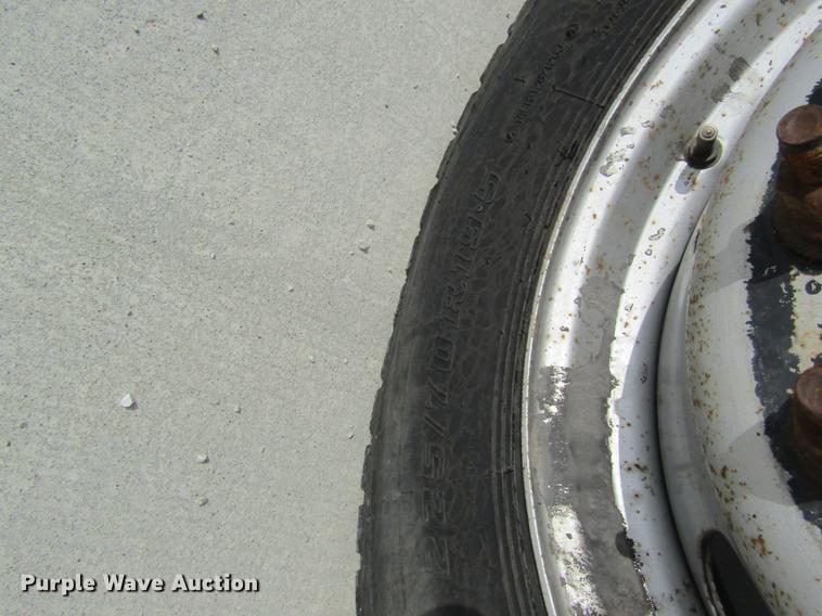 image for item DB5954 2011 Dodge Ram 5500 Crew Cab utility truck