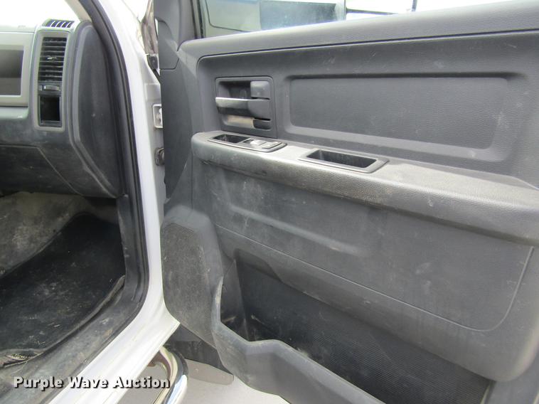 image for item DB5954 2011 Dodge Ram 5500 Crew Cab utility truck