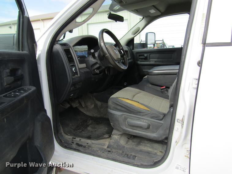 image for item DB5954 2011 Dodge Ram 5500 Crew Cab utility truck