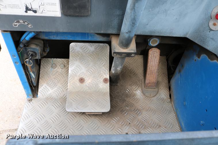 image for item DB6576 Teledyne Z2-3TX forklift