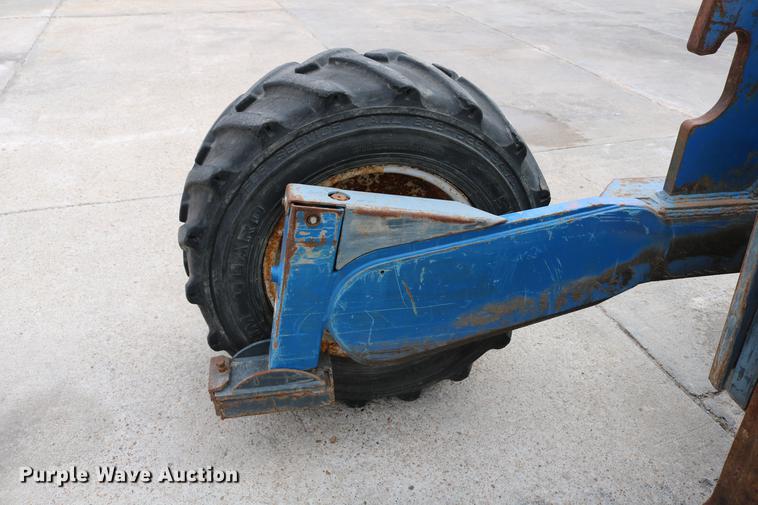 image for item DB6576 Teledyne Z2-3TX forklift