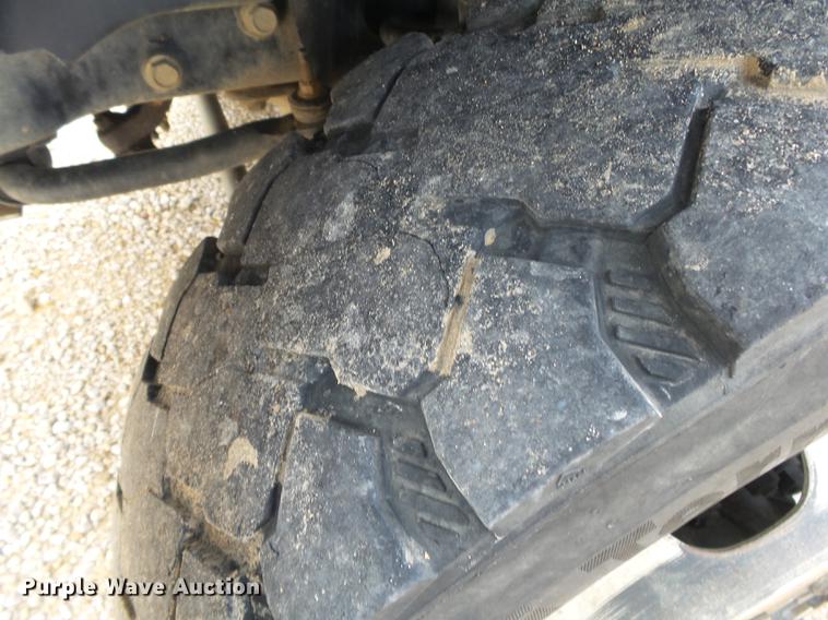 image for item DB7279 2008 Dodge Ram 5500 bucket truck