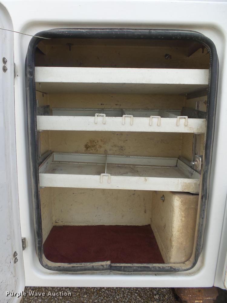 image for item DB7279 2008 Dodge Ram 5500 bucket truck