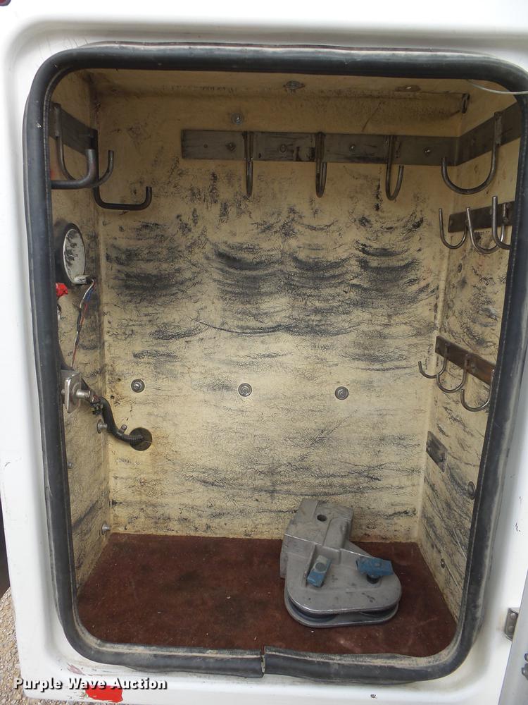 image for item DB7279 2008 Dodge Ram 5500 bucket truck