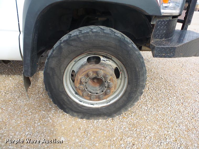 image for item DB7279 2008 Dodge Ram 5500 bucket truck