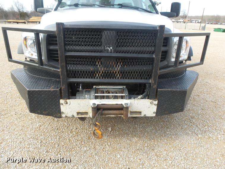 image for item DB7279 2008 Dodge Ram 5500 bucket truck