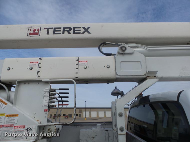 image for item DB7279 2008 Dodge Ram 5500 bucket truck