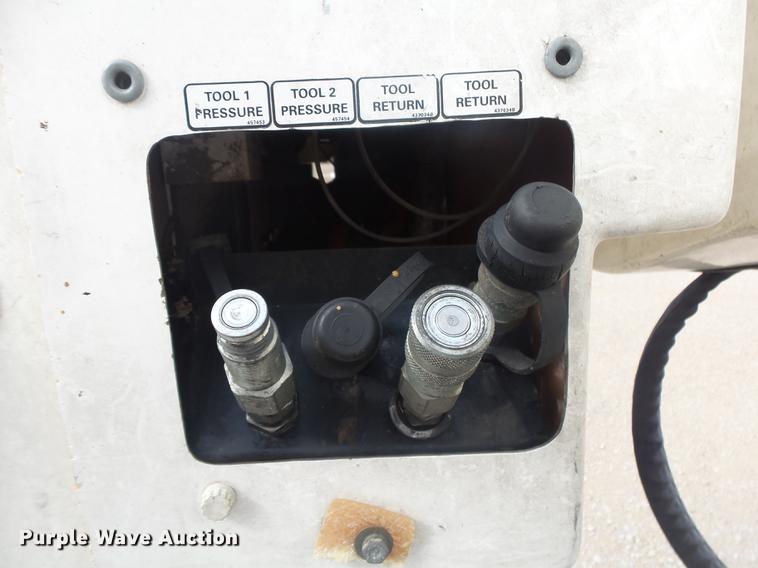 image for item DB7279 2008 Dodge Ram 5500 bucket truck