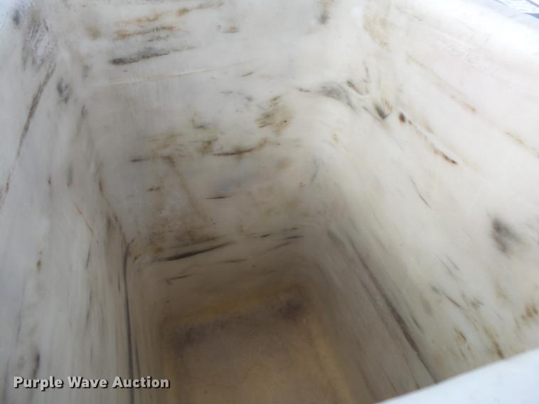 image for item DB7279 2008 Dodge Ram 5500 bucket truck