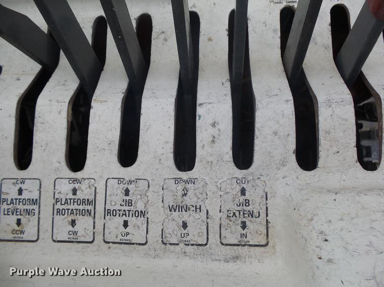 image for item DB7279 2008 Dodge Ram 5500 bucket truck