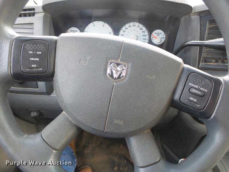 image for item DB7279 2008 Dodge Ram 5500 bucket truck