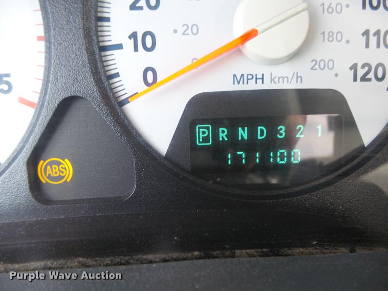 image for item DB7279 2008 Dodge Ram 5500 bucket truck