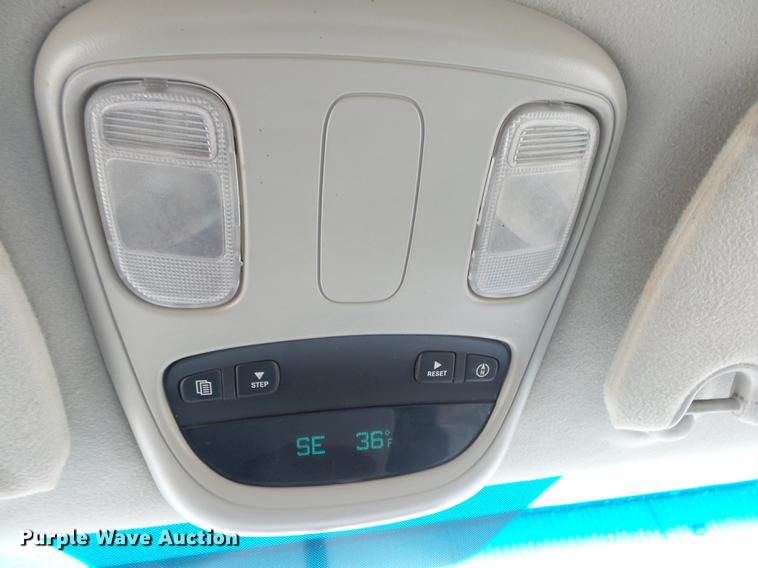 image for item DB7279 2008 Dodge Ram 5500 bucket truck