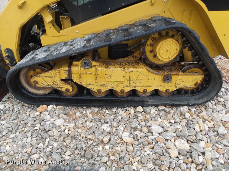image for item DB7281 2013 Caterpillar 279C2 skid steer