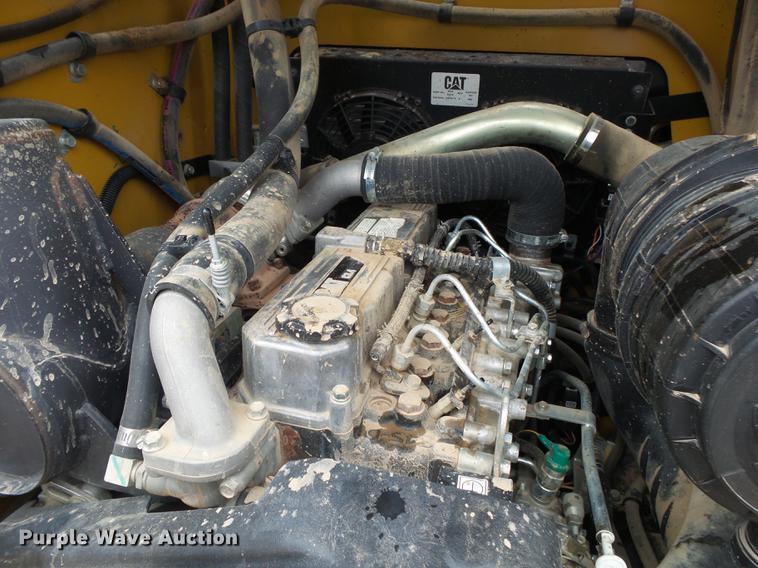 image for item DB7281 2013 Caterpillar 279C2 skid steer