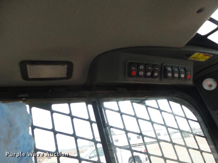 image for item DB7281 2013 Caterpillar 279C2 skid steer