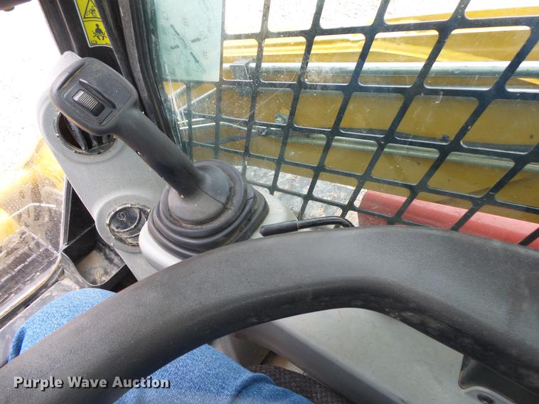 image for item DB7281 2013 Caterpillar 279C2 skid steer