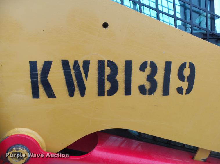 image for item DB7281 2013 Caterpillar 279C2 skid steer