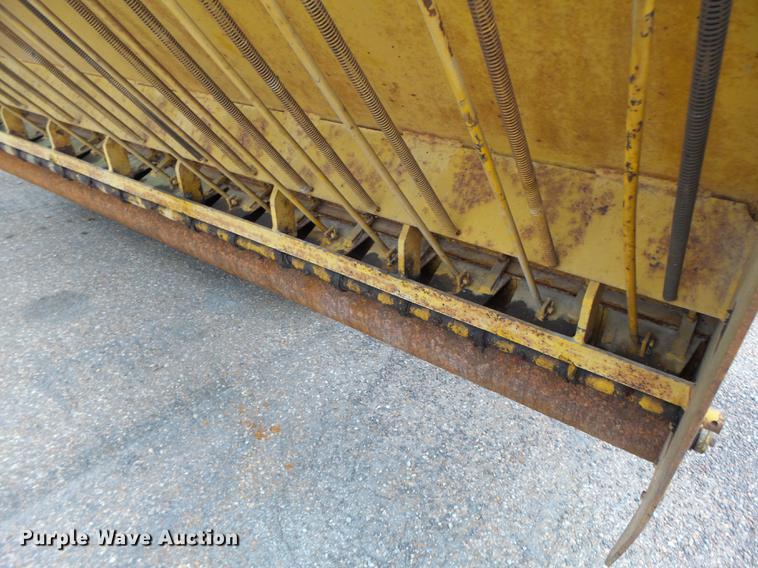 image for item DB9943 Etnyre chip spreader