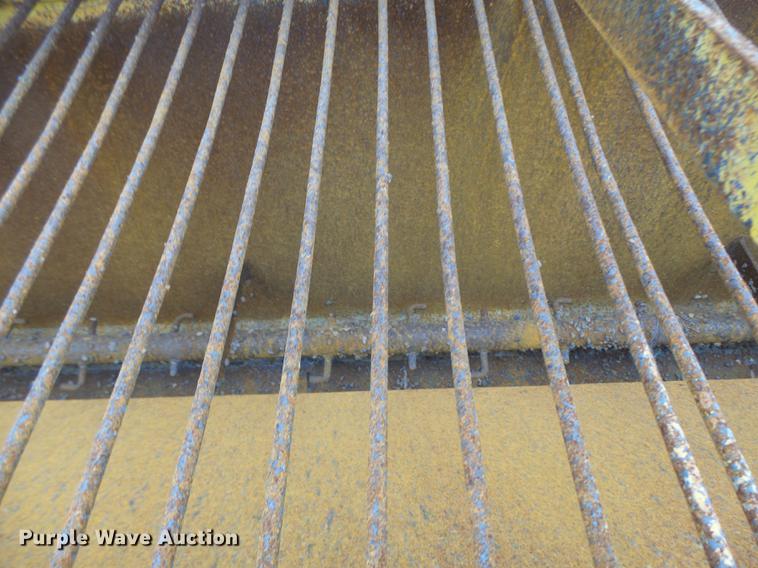 image for item DB9943 Etnyre chip spreader