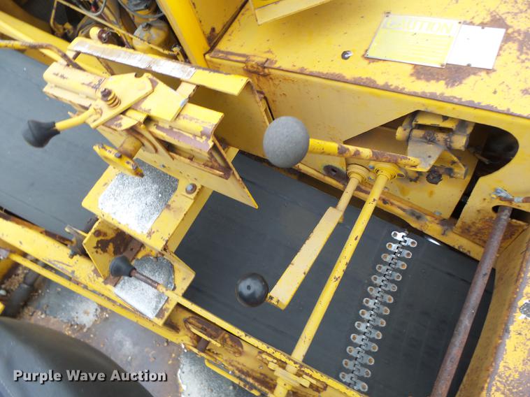 image for item DB9943 Etnyre chip spreader