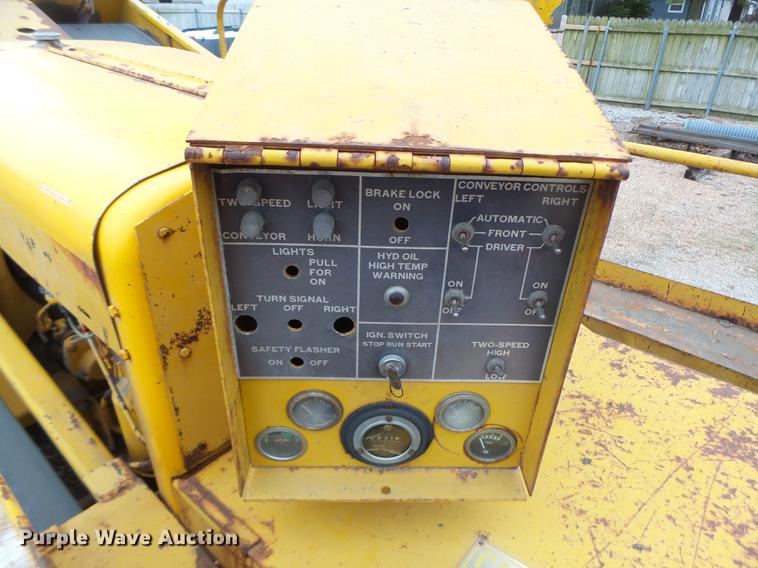 image for item DB9943 Etnyre chip spreader