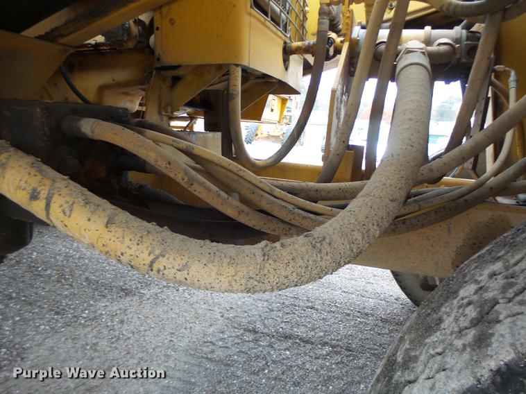 image for item DB9943 Etnyre chip spreader