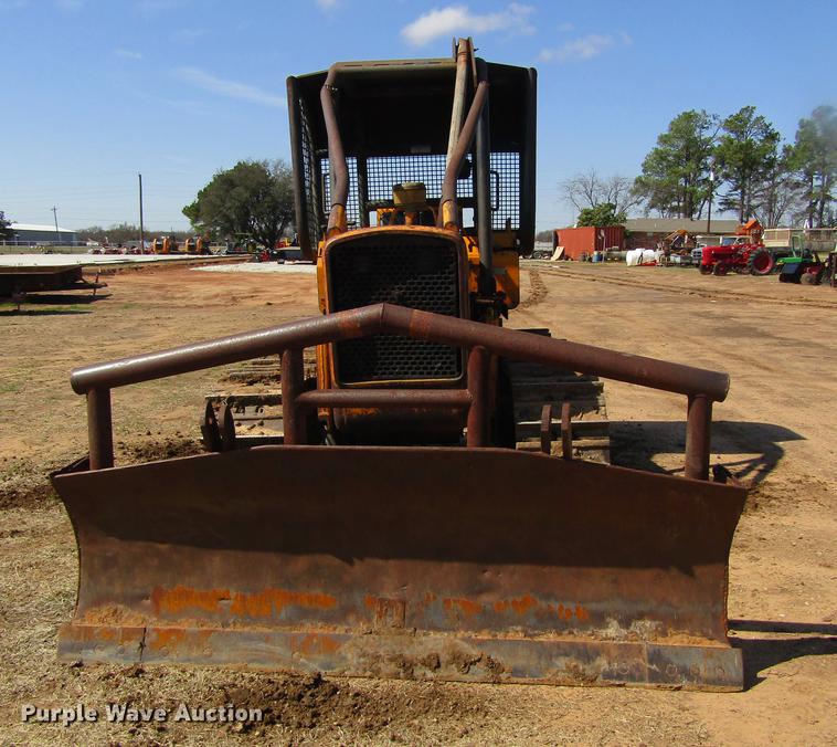 image for item DC0022 1978 John Deere 450C dozer