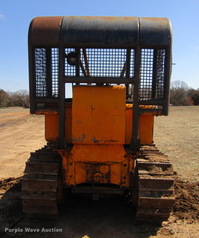 image for item DC0022 1978 John Deere 450C dozer