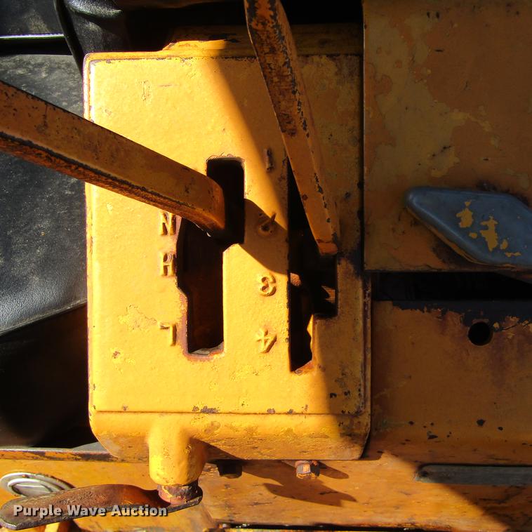 image for item DC0022 1978 John Deere 450C dozer