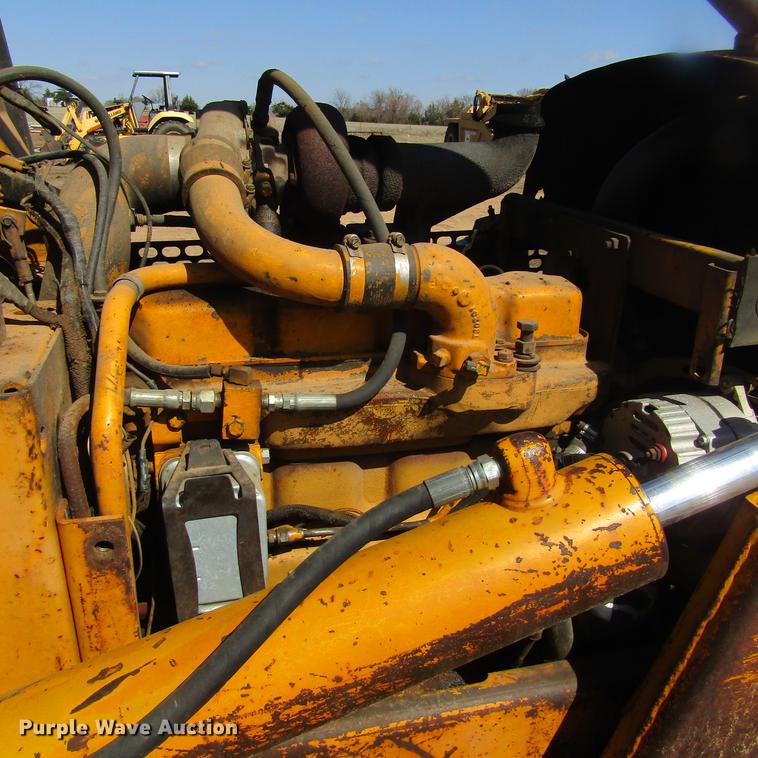 image for item DC0022 1978 John Deere 450C dozer