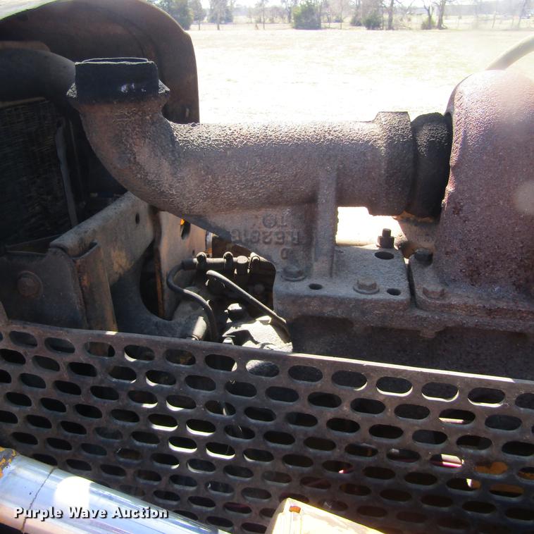 image for item DC0022 1978 John Deere 450C dozer