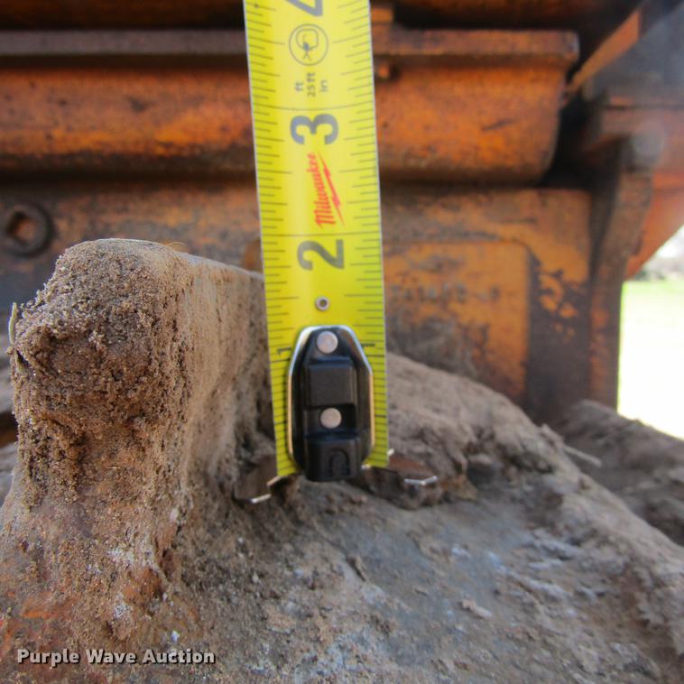 image for item DC0022 1978 John Deere 450C dozer